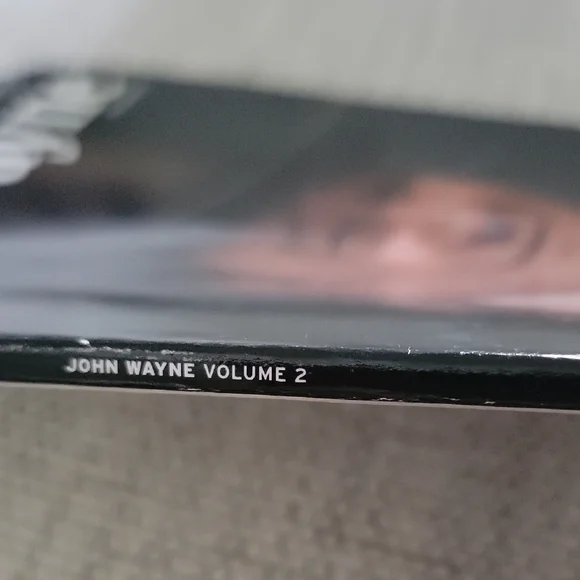 John Wayne Collector's Edition Magazine - Picture 7 of 7